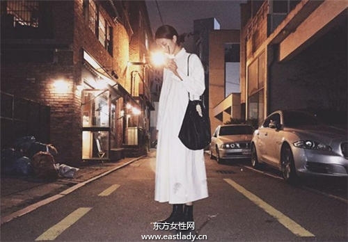 韓國超模姜素英中性美學(xué)正夯 時(shí)尚圈就愛這味