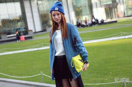 韓國(guó)90后icon李圣經(jīng) 6種配件玩轉(zhuǎn)街頭少女風(fēng)