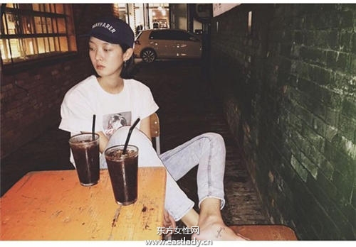 韓國超模姜素英中性美學(xué)正夯 時(shí)尚圈就愛這味