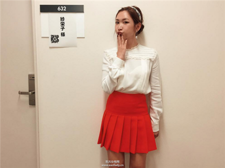 學(xué)學(xué)俏媽咪紗榮子時(shí)尚穿搭tips