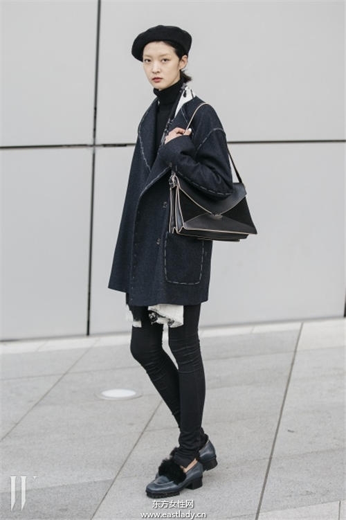 韓國超模姜素英中性美學(xué)正夯 時(shí)尚圈就愛這味