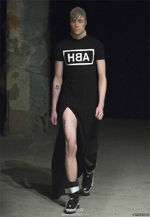 怪 怪 怪 2015年紐約時尚周的詭異T臺造型