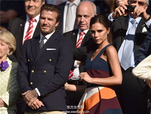 七夕情人節(jié)該怎么穿才好看 跟貝克漢姆夫婦這樣穿