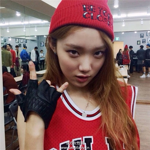 李圣經(jīng)親授私服穿搭 做時(shí)尚潮人