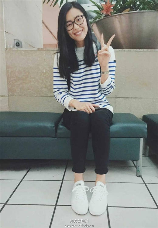 穿衣搭配超簡單 學(xué)劉雯穿衣誘歐巴