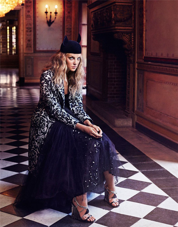 Heather Marks《Elle》2014年12月俄羅斯版