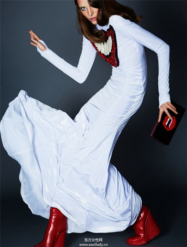 Zuzanna Bijoch《Numero》2014年8月俄羅斯版