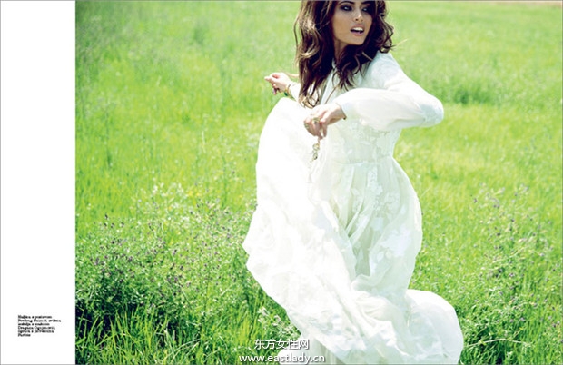 Maja Latinovic《Elle》2014年8月塞爾維亞版