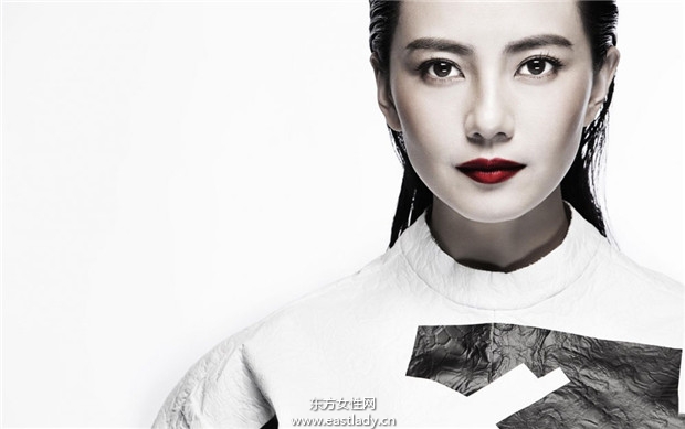 高圓圓時(shí)尚大片驚艷全場(chǎng)