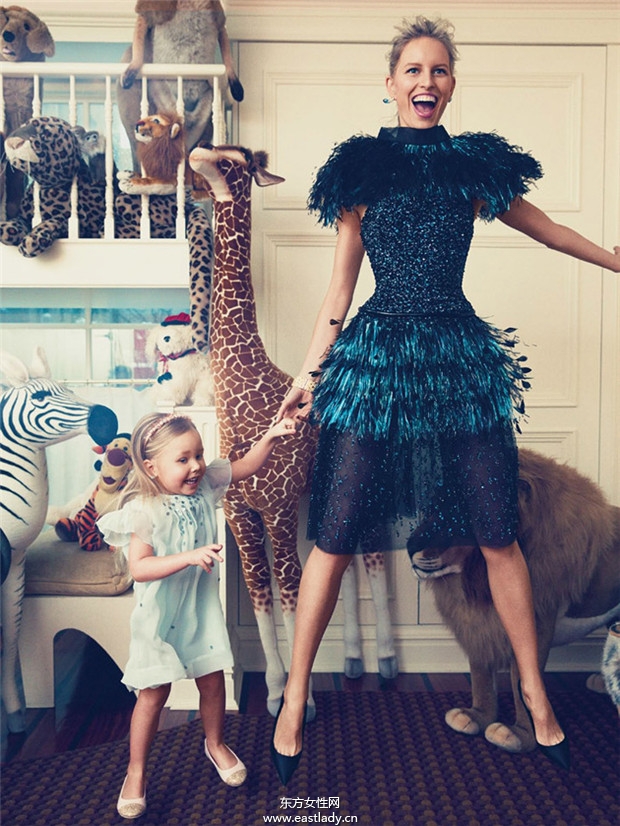 Karolina Kurkova《Tatler》2014年5月俄羅斯版