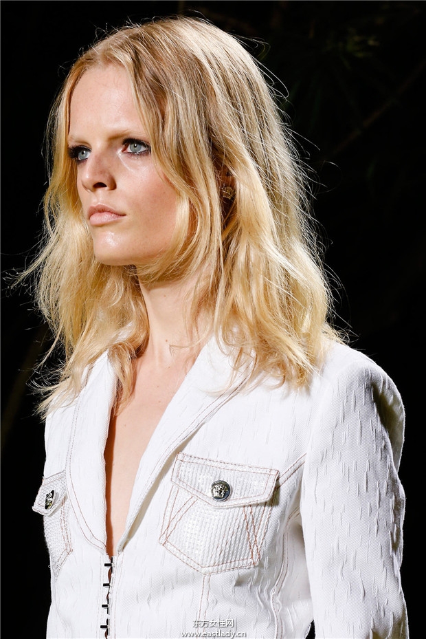 Hanne Gaby Odiele 2014春夏米蘭時(shí)裝周服裝秀