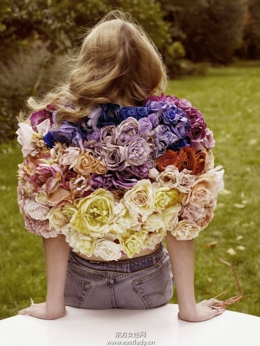 LANA DEL REY(拉娜德雷)秀復(fù)古性感誘惑