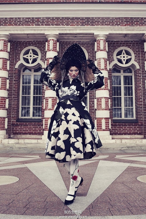 Lindsey Wixson《Vogue》2013年12月日本版