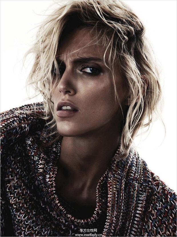Anja Rubik & Kasia Struss 2013年8月份《Vogue》德國(guó)版