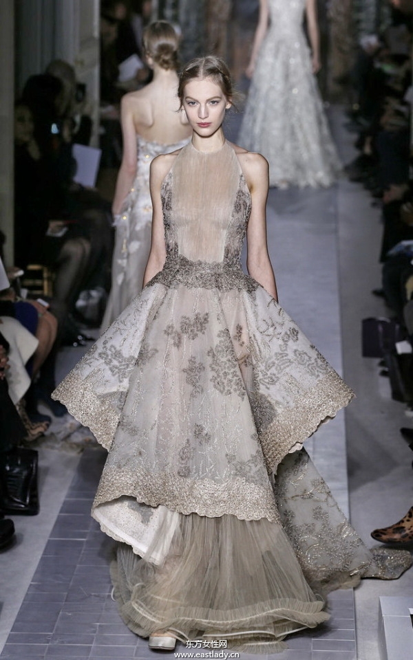 Valentino Couture（華倫天奴）2013巴黎春夏時(shí)裝展