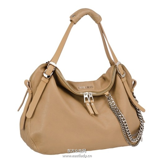 韓國女星全智賢為我們呈現(xiàn)名媛淑女的視覺享受