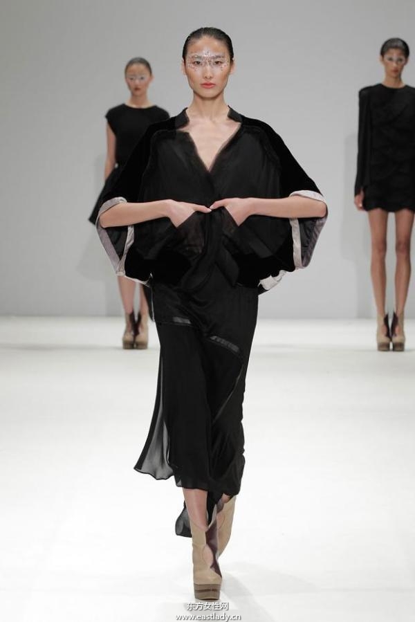 吉承倫敦時(shí)裝周2013秋冬系列 黑色元素成流行主旋律