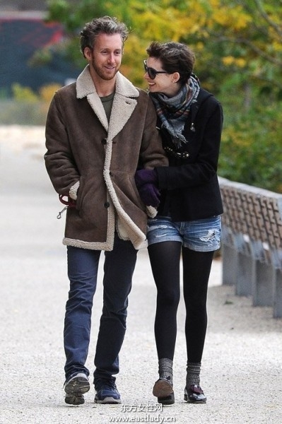 安妮·海瑟薇婚前婚后大變身