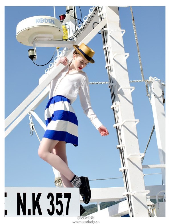 春夏誘人水手服給你致命吸引力