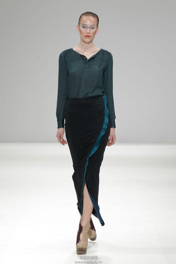 吉承倫敦時(shí)裝周2013秋冬系列 黑色元素成流行主旋律