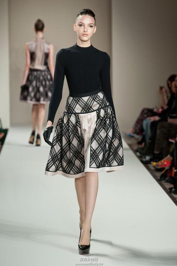 坦波麗倫敦 (Temperley London)  倫敦時(shí)裝周2013秋冬系列