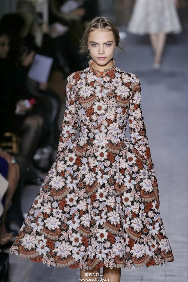 Valentino Couture（華倫天奴）2013巴黎春夏時(shí)裝展