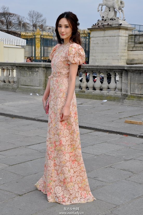 跟吳佩慈學(xué)穿衣變身變裝女王