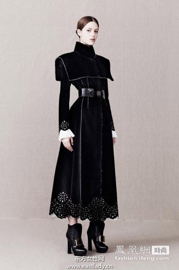 亞歷山大·麥昆（Alexander McQueen）2013早秋女裝低調(diào)詮釋奢華