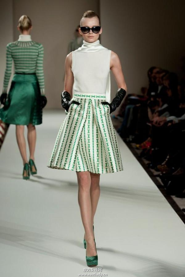 坦波麗倫敦 (Temperley London)  倫敦時(shí)裝周2013秋冬系列