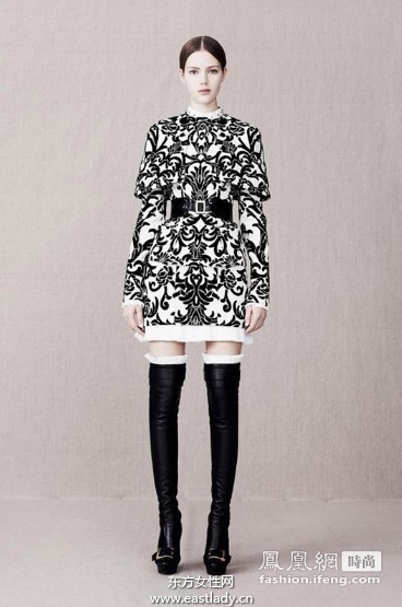 亞歷山大·麥昆（Alexander McQueen）2013早秋女裝低調(diào)詮釋奢華