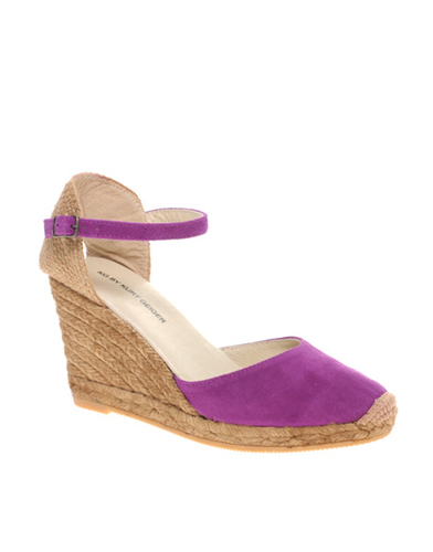 跟明星學(xué)時尚 明星們最愛的出街愛鞋