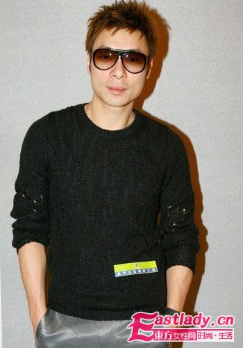 許志安 鄭秀文復(fù)合 穿衣打扮十分般配