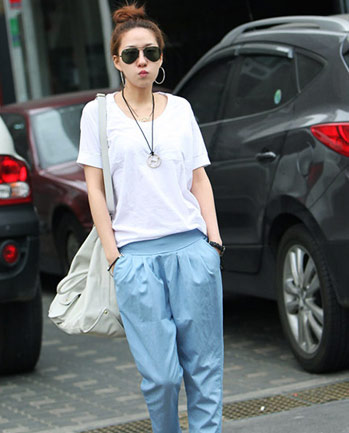 夏日背心T恤顯瘦內(nèi)搭 打造迷人身材