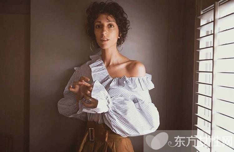 時(shí)髦春天穿什么 聽說今年主場(chǎng)是條紋襯衫