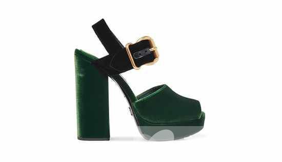 這個(gè)冬季你最不能錯(cuò)過(guò)的12款天鵝絨鞋子