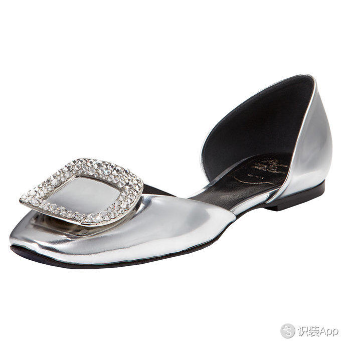 參加Party也能讓你艷壓全場的12雙平底鞋