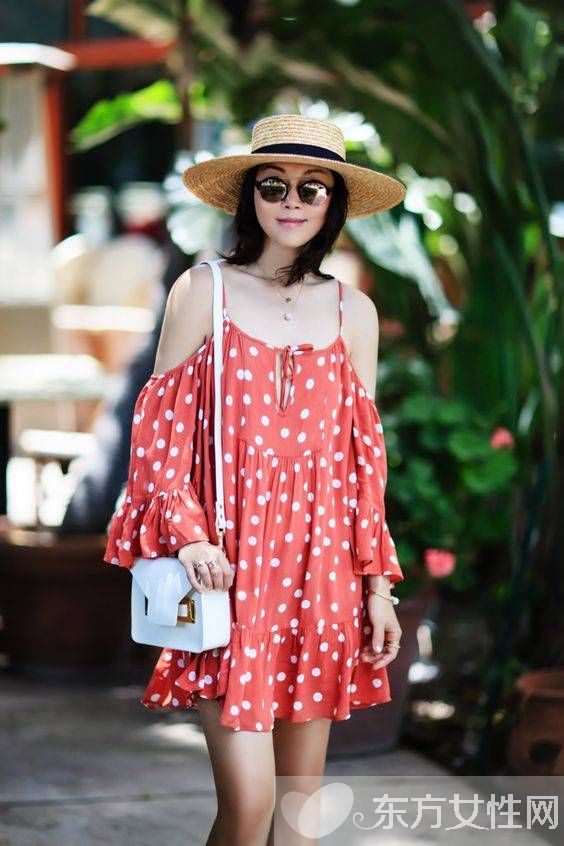 星范十足的減齡裝扮 這些 顯嫩單品 一個(gè)也不能少