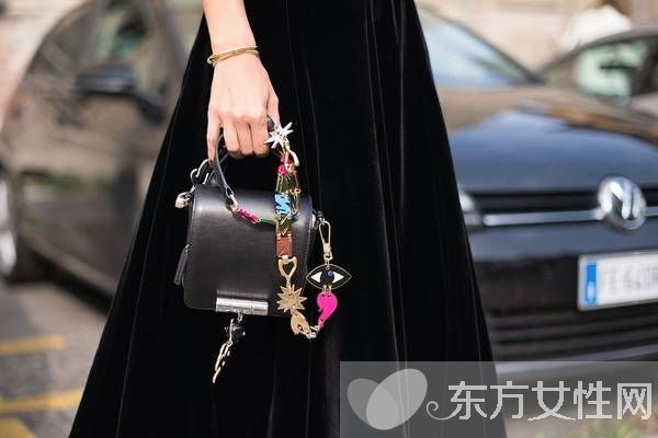 秋冬4種迷你手袋風格 時髦的你可千萬別錯過