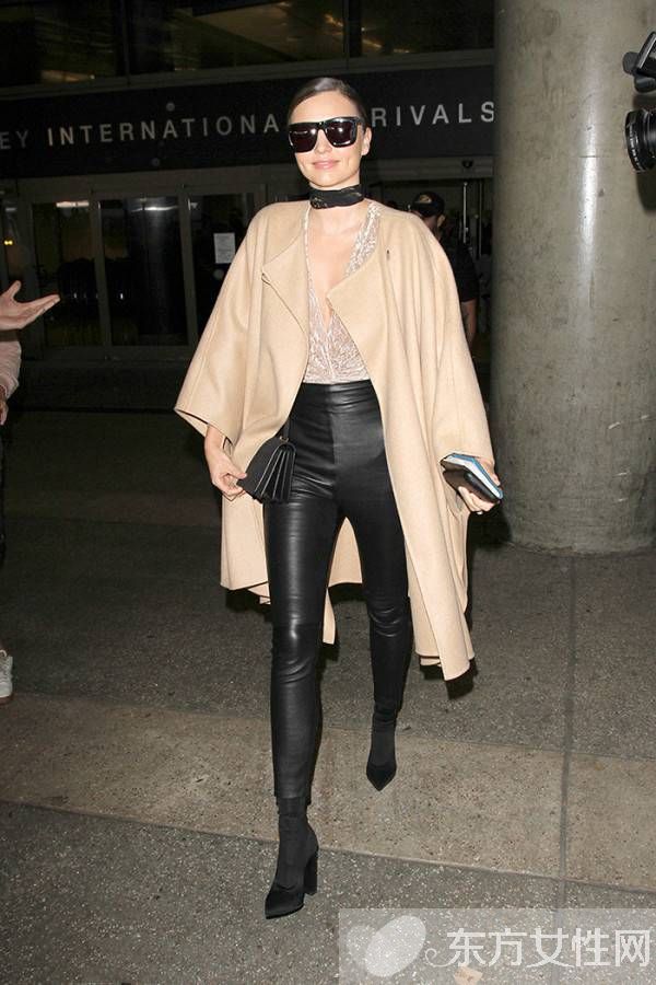 即使瑟瑟寒冬 只要有這些 戰(zhàn)靴 也能很時(shí)髦