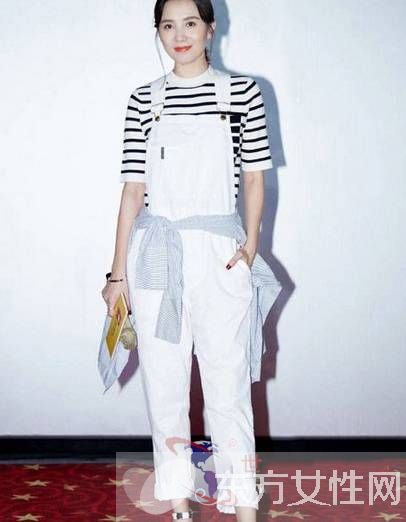 T恤怎么穿怎么好看 明星同款你還不get嗎