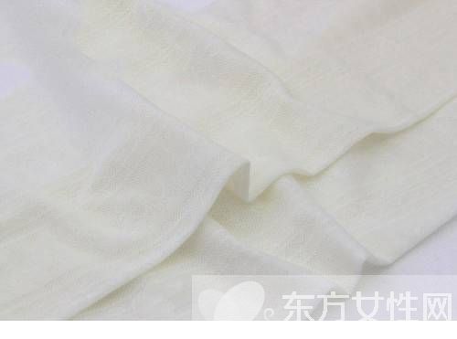 時尚彩襪穿搭技巧 穿出極致纖長大美腿