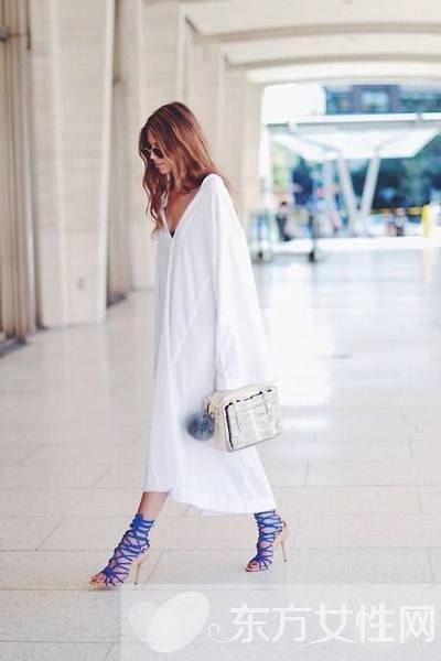 歐美風(fēng)羅馬高跟鞋搭配術(shù) 絕對讓你回頭率飆升