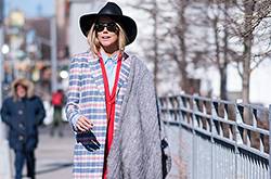 冬季圍巾怎么搭配大衣 5招絕對(duì)為你賺足眼球