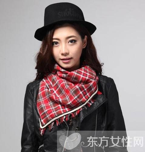 紅色圍巾搭配法則 對單調(diào)沉悶的冬天say no