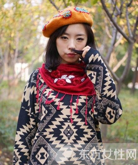 紅色圍巾搭配法則 對單調(diào)沉悶的冬天say no