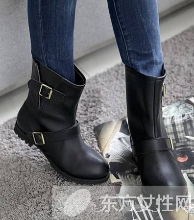 冬季時尚短靴搭配 彰顯出多樣化的潮范