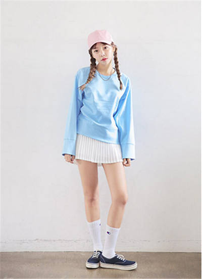 復(fù)古棒球帽強(qiáng)勢(shì)回歸 看日韓臺(tái)女星如何穿搭