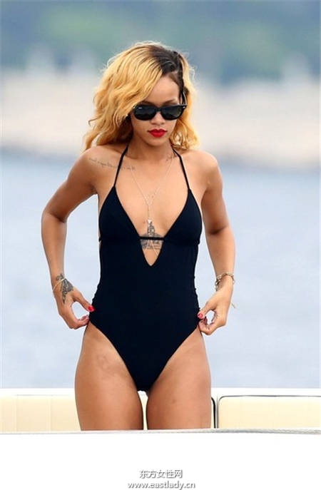 你還穿比基尼嗎 試試連身泳裝 性感又遮肉