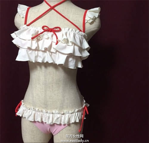 平胸MM的福音 世界首款為貧乳MM設計的泳衣誕生