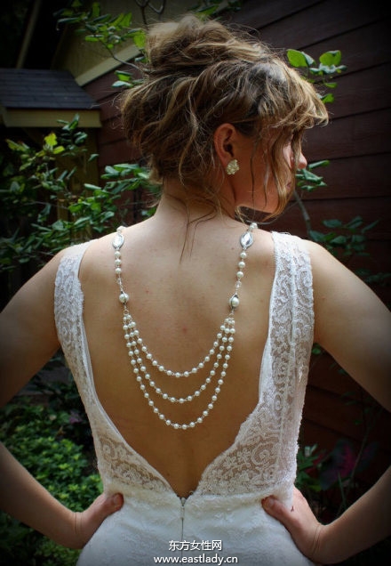 珍珠掛脖項(xiàng)鏈配婚紗高端大氣上檔次